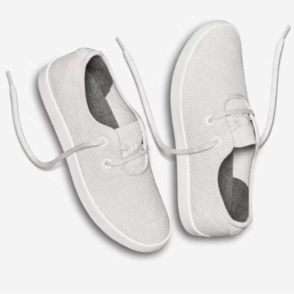 ALLBIRDS Women’s CLASSICS: Kaikoura White (White Sole) Tree Skippers - Picture 3 of 9
